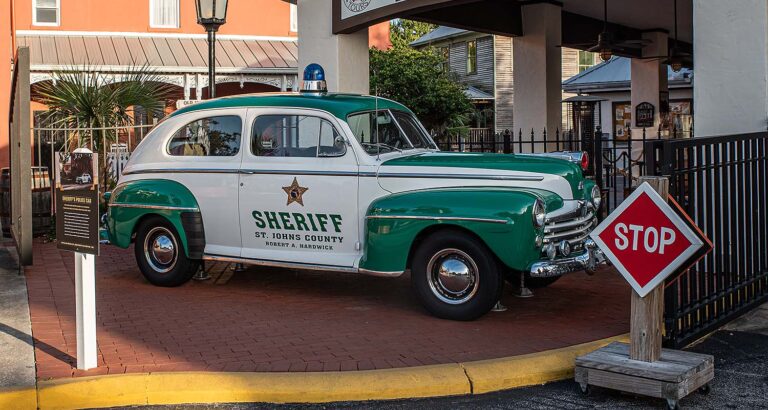 Old Jail sheriff car